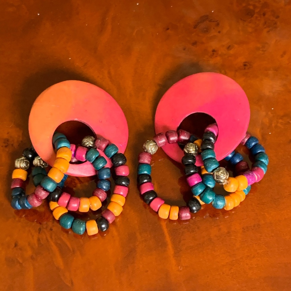 Earings